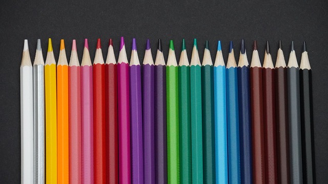 由于注册及 由于注册及