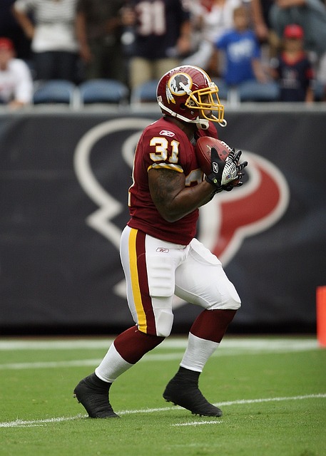 曼城力压莱 曼城力压莱